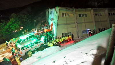 Обрушение здания в Южной Корее: девять погибших